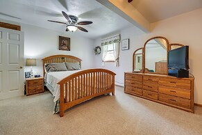 Charming Battle Creek Cottage w/ Dock!