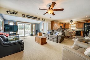 Charming Battle Creek Cottage w/ Dock!