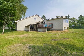 Charming Mio Family Retreat Near Mio Dam Pond!