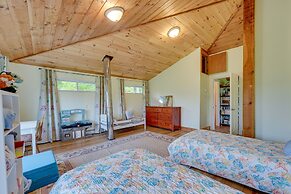 Enchanting Dorset Mountain Home w/ Stunning Views!