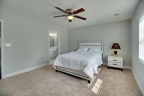 Dumfries Vacation Rental ~ 32 Mi to Washington DC!