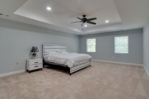 Dumfries Vacation Rental ~ 32 Mi to Washington DC!