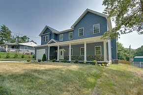 Dumfries Vacation Rental ~ 32 Mi to Washington DC!
