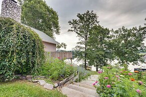 Waterfront Bristol Area Retreat w/ Boat Dock