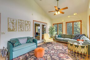 Waterfront Bristol Area Retreat w/ Boat Dock