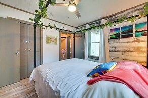 Lakefront Michigan Abode w/ Deck & Fire Pit!