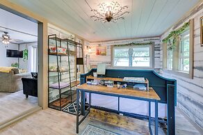 Lakefront Michigan Abode w/ Deck & Fire Pit!