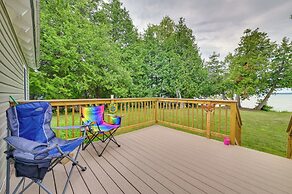 Lakefront Michigan Abode w/ Deck & Fire Pit!