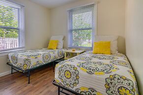 Charming Pensacola Vacation Rental - 3 Mi to Dtwn