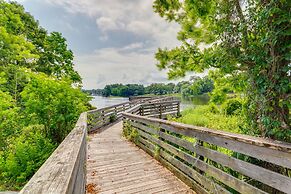 Charming Pensacola Vacation Rental - 3 Mi to Dtwn