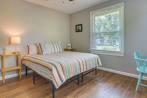 Charming Pensacola Vacation Rental - 3 Mi to Dtwn