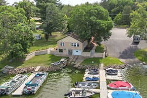 Cozy Lake Wissota Escape w/ Community Dock!