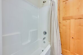 Cozy Lake Wissota Escape w/ Community Dock!