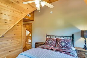 Hot Tub & Game Room: Spacious Nebo Cabin!