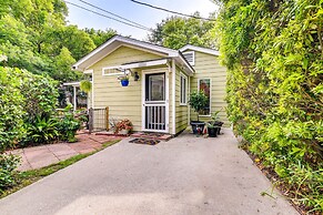 Cute Georgetown Villa < 1 Mi to Historic District