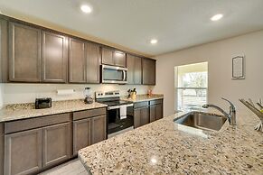 Modern Poinciana Retreat: 27 Mi to Disney World!