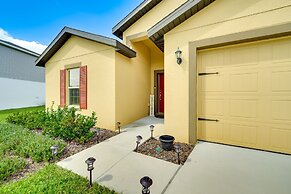 Modern Poinciana Retreat: 27 Mi to Disney World!