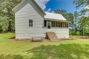 Secluded Lineville Farmhouse: 2 Mi to Lake Wedowee