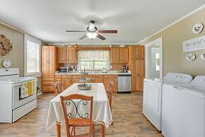 2 Mi to Lake: Lineville Farmhouse w/ Fire Pit