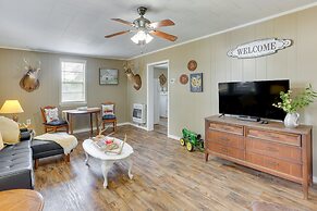 2 Mi to Lake: Lineville Farmhouse w/ Fire Pit
