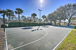 Pool Access: Family-friendly Poinciana Condo!