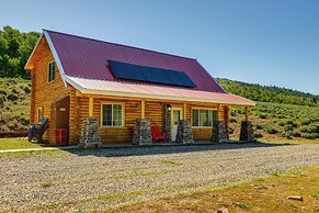 Mountain Cabin in Wyoming Range: Scenic & Remote!
