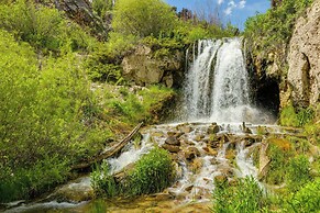 Mountain Cabin in Wyoming Range: Scenic & Remote!