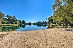 Lake Keowee Condo: Resort Pools & Lake Access!