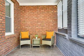 'the Peaceful Post' Cozy Winter Escape in Kingston