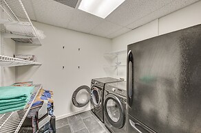 Relaxing Salem House With Boat Slip & Mtn Views!