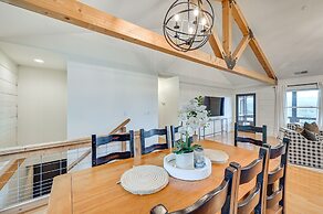 Relaxing Salem House With Boat Slip & Mtn Views!