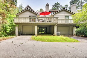Walk to Lake Keowee: Salem Townhome w/ Deck