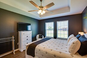 Madill Vacation Rental w/ Grill: Near Lake Texoma!