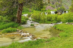 Secluded Mountain Getaway in Wyoming Range!