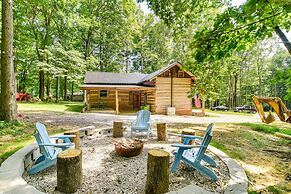 Glasgow Getaway w/ Patio, Fireplace & Grill!