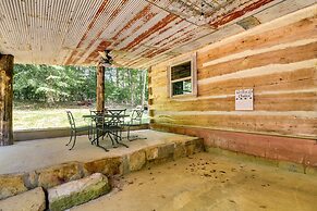 Glasgow Getaway w/ Patio, Fireplace & Grill!