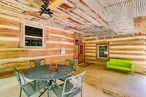 Glasgow Getaway w/ Patio, Fireplace & Grill!