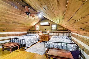 Glasgow Getaway w/ Patio, Fireplace & Grill!