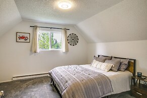 Spirit Lake Home w/ Fenced Yard: 1 Mi to Water!