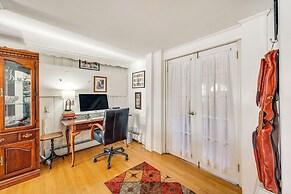 Lakefront Bristol Vacation Rental - Hike & Ski!