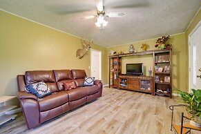 Secluded Canton Vacation Rental 22 Mi to Asheville