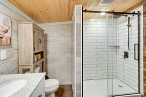 Lakefront Motley Cabin w/ Private Deck + Dock!