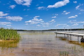 Lakefront Motley Cabin w/ Private Deck + Dock!