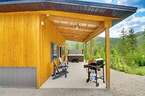 Modern Lakeside Cabin w/ Mountain Views & Hot Tub!