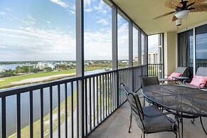 Pensacola Condo Rental w/ Beach Club & Pool Access