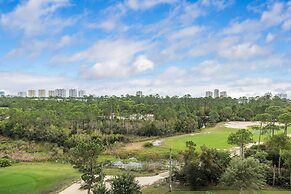 Pensacola Condo Rental w/ Beach Club & Pool Access