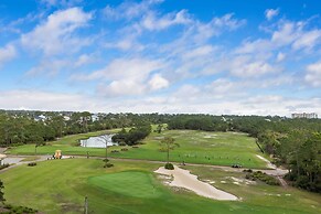 Pensacola Condo Rental w/ Beach Club & Pool Access