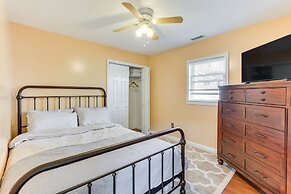 Keansburg Home w/ Private Hot Tub!