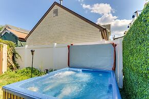 Keansburg Home w/ Private Hot Tub!