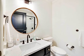 Fayetteville Vacation Rental Near UA Campus